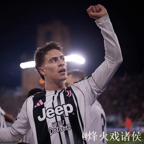 近两个赛季五大联赛中,伊尔迪兹是参与20+球第二年轻的球员 近两个赛季五大联赛中,伊尔迪兹是参与20+球第二年轻的球员