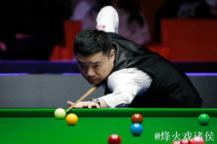 丁俊晖6-4战胜海菲尔德 中国5将携手晋级斯诺克国锦赛16强