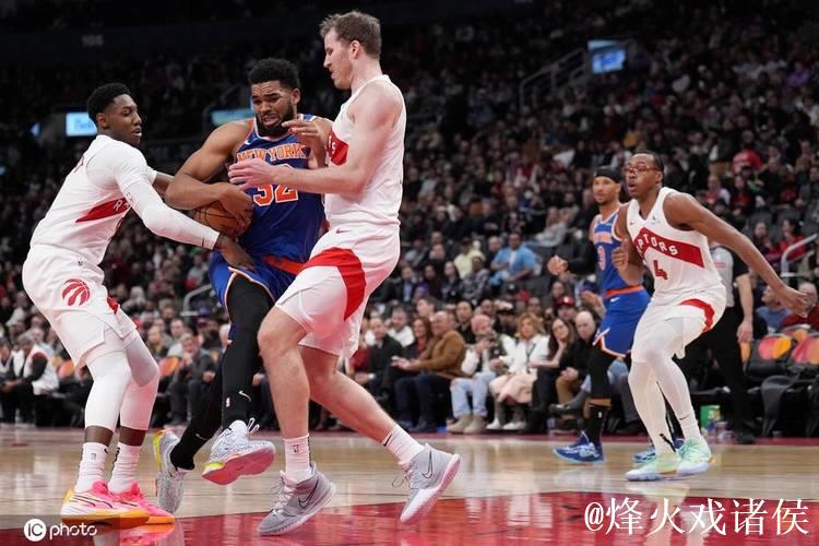 唐斯24+15力压巴雷特30分 尼克斯终结猛龙3连胜 唐斯24+15力压巴雷特30分 尼克斯终结猛龙3连胜