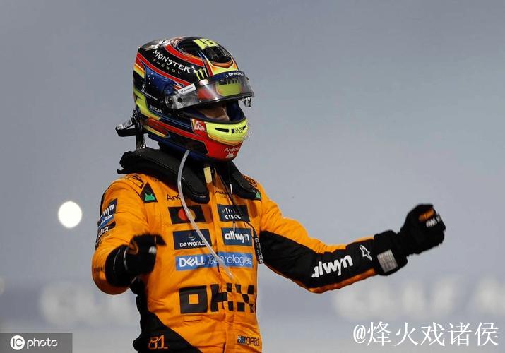 F1巴林站：皮亚斯特里杆位摘桂，拉塞尔紧随其后获亚军