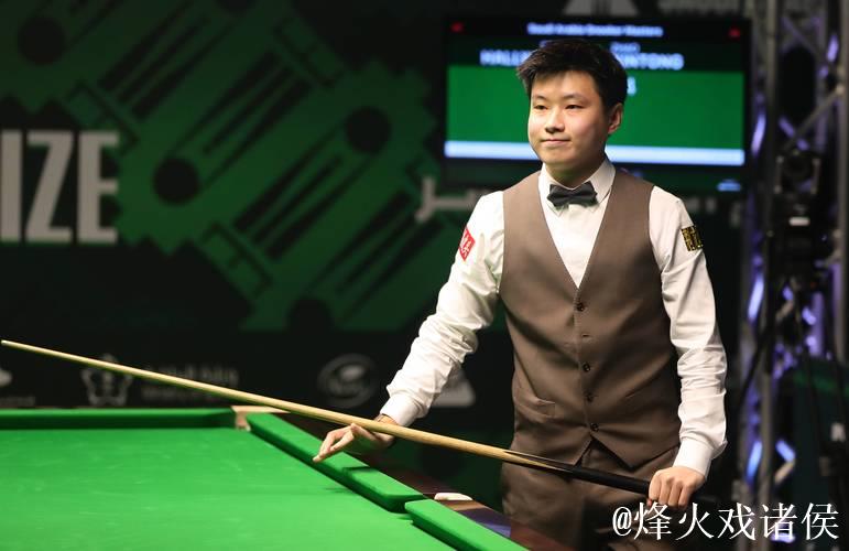 斯诺克国际锦标赛：赵心童6-5惊险击败雷佩凡 晋级16强